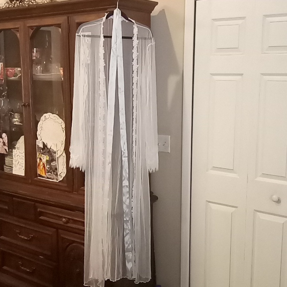 Lace mesh duster